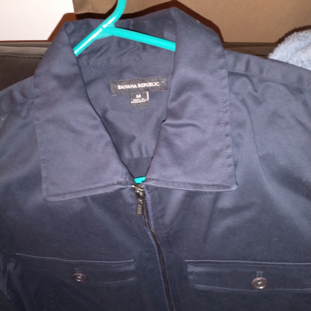 Light weight dark blue jacket. - Picture 2 of 7